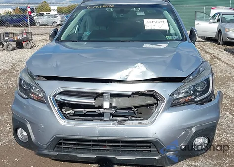 2018 Subaru Outback 2.5I Premium z USA, uszkodzony, nr VIN 4S4BSAHC6J3264083
